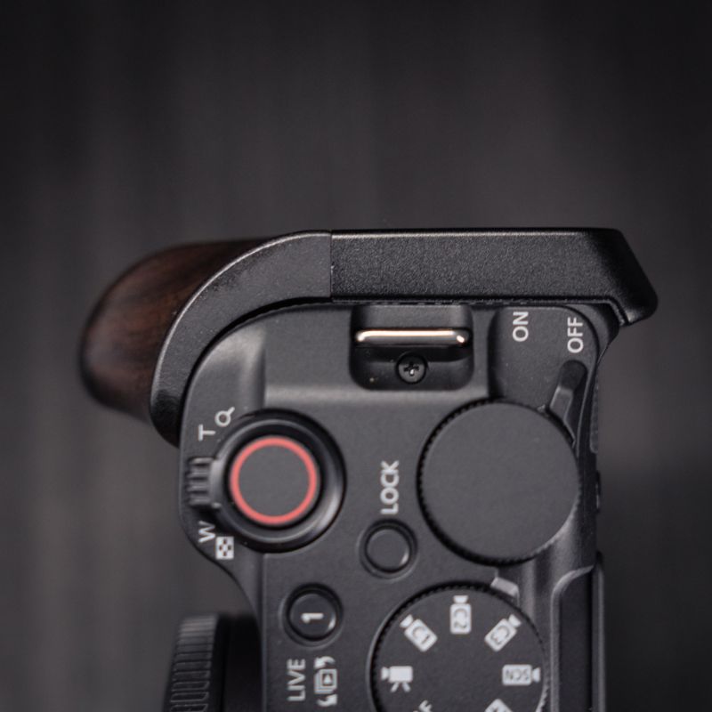 Wooden Side Grip for Canon EOS R50V | Premium ARRI Camera Handle