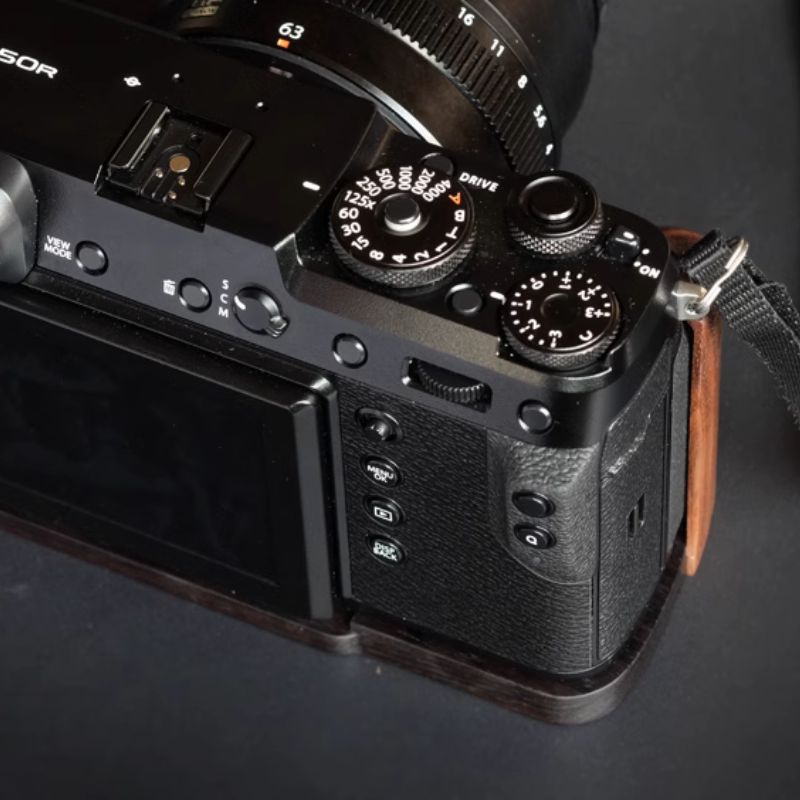 Fujifilm GFX 50R Handgrip HandleWooden Camera Handgrip for Fujifilm GFX 50R Dark Ebony Brown Walnut Wood