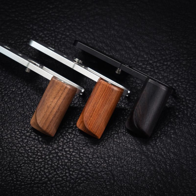 Handcrafted Wooden Grip for Fujifilm Xhalf | Ergonomic Arca-Swiss Handgrip