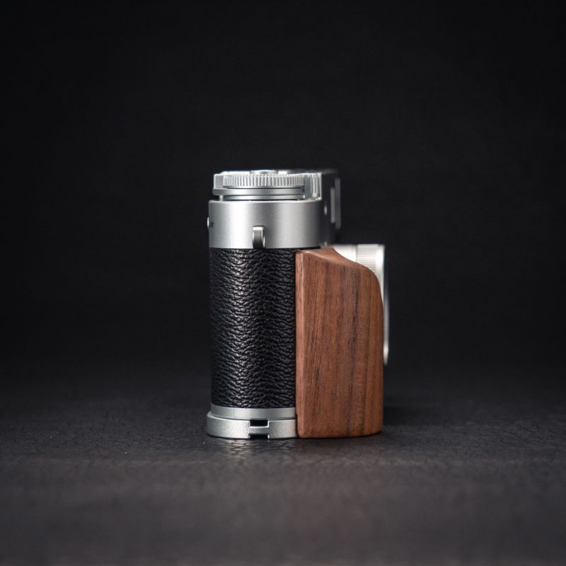 Handcrafted Wooden Grip for Fujifilm Xhalf | Ergonomic Arca-Swiss Handgrip
