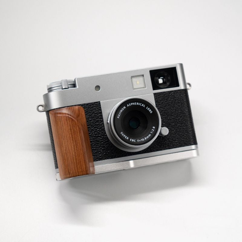 Handcrafted Wooden Grip for Fujifilm Xhalf | Ergonomic Arca-Swiss Handgrip