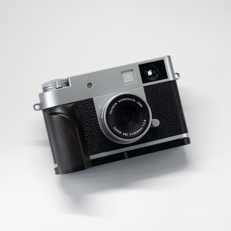 Handcrafted Wooden Grip for Fujifilm Xhalf | Ergonomic Arca-Swiss Handgrip