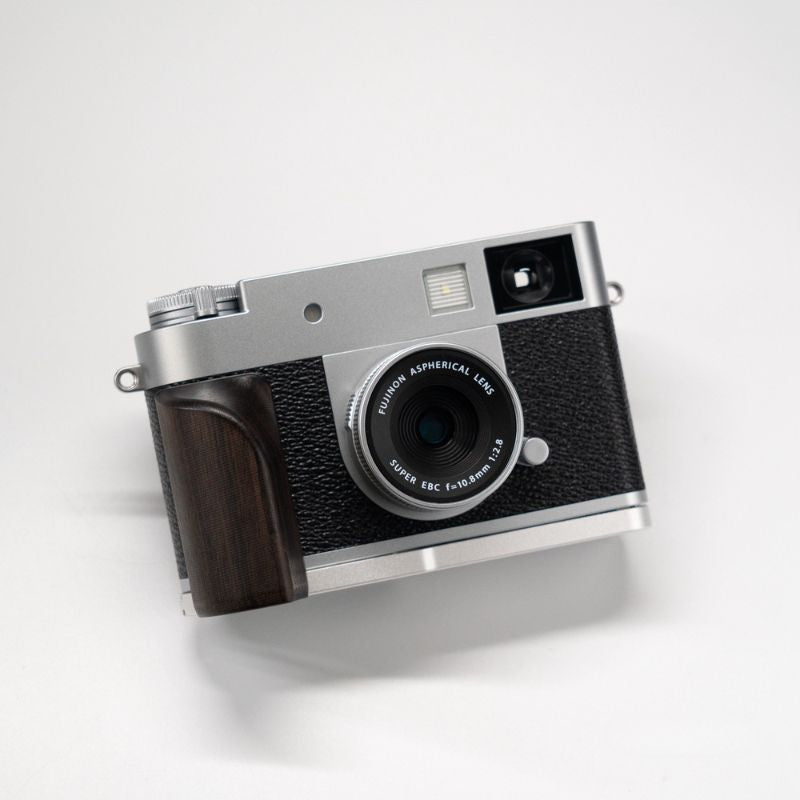 Handcrafted Wooden Grip for Fujifilm Xhalf | Ergonomic Arca-Swiss Handgrip