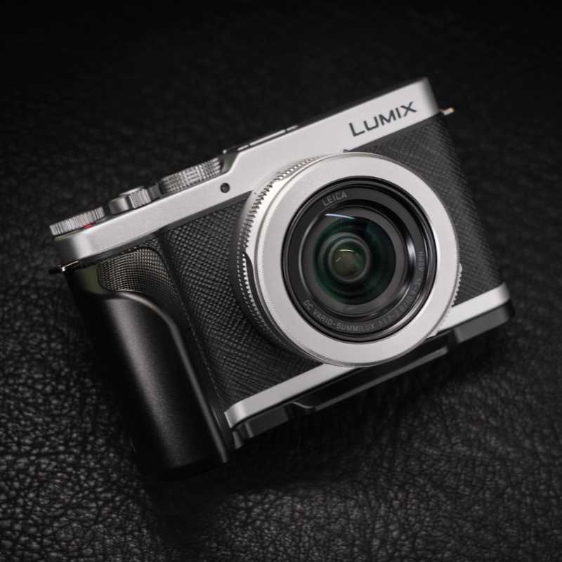 Wooden Hand Grip & Baseplate for Panasonic LUMIX L10 Black Walnut & Ebony