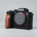 Sony A7M5 Wooden Handgrip | Ergonomic L-Plate & Battery Access | iWoodStore