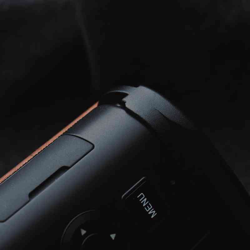 Wooden Handgrip for Leica DLux8 KC Design brown walnut dark ebony rosewood real wood grip for d-lux8 iwoodstore