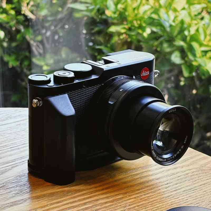 Wooden Handgrip for Leica DLux8 KC Design brown walnut dark ebony rosewood real wood grip for d-lux8 iwoodstore