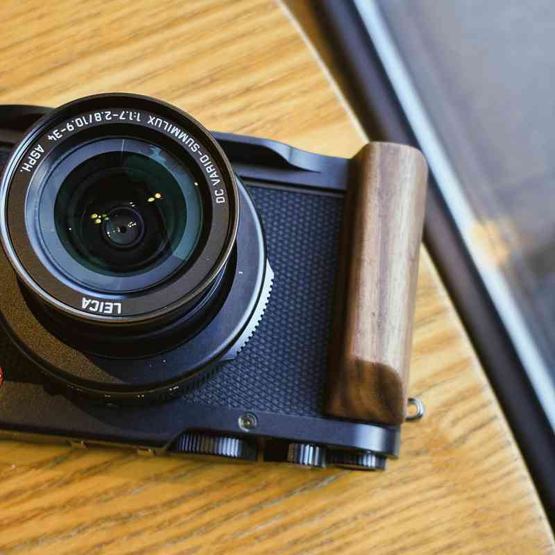Wooden Handgrip for Leica DLux8 KC Design brown walnut dark ebony rosewood real wood grip for d-lux8 iwoodstore