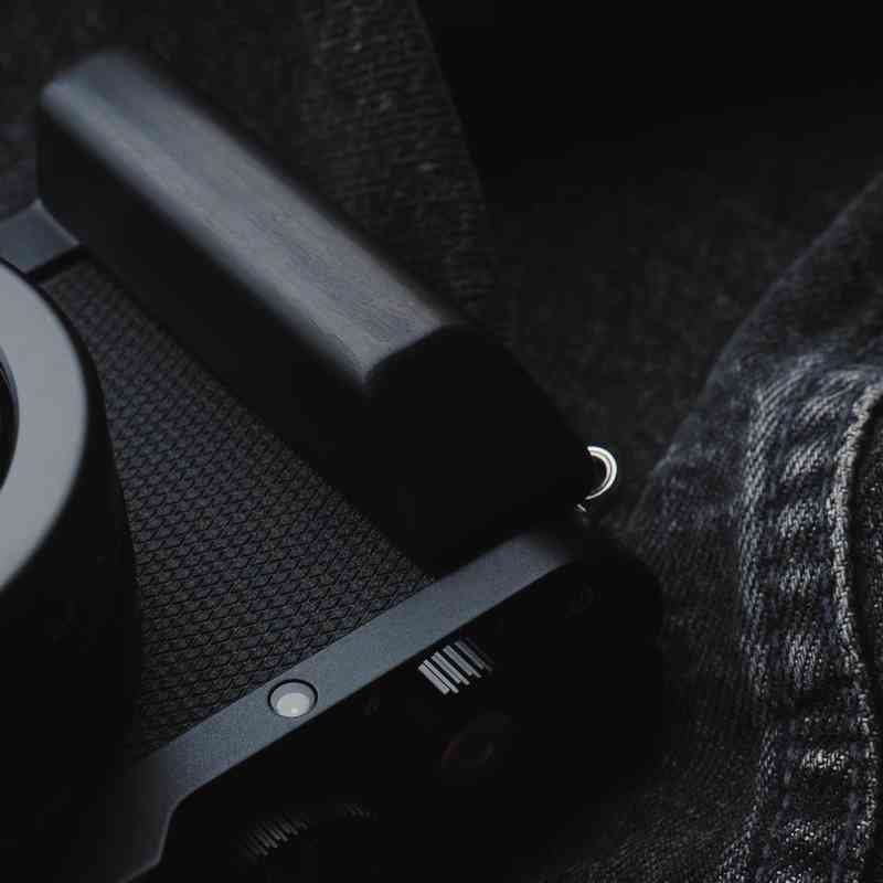 Wooden Handgrip for Leica DLux8 KC Design brown walnut dark ebony rosewood real wood grip for d-lux8 iwoodstore