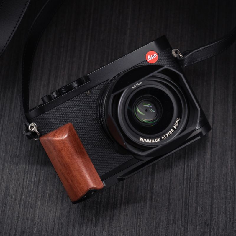 Buy Wooden Leica Q3 Q2 Grip Handle for your Leica Q3 Q2 Camera