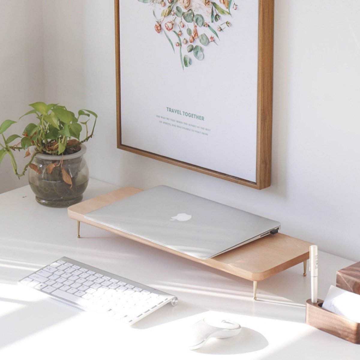 Monitor Huggers Desk Monitor Holder with Stylish Brass Legs and USB Ports