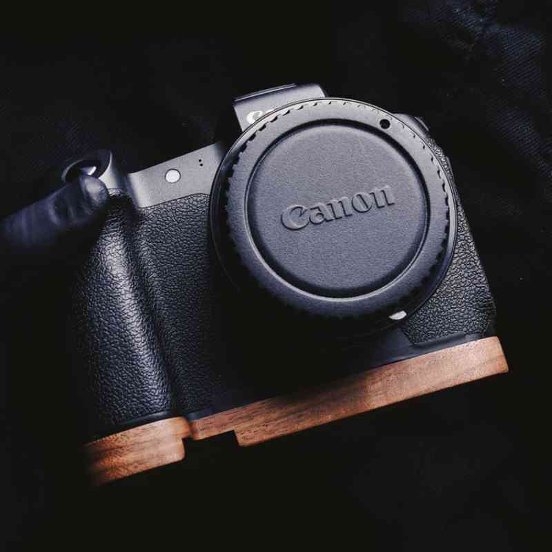 Canon EOS R Grip Base Plate Wood - iWoodStore