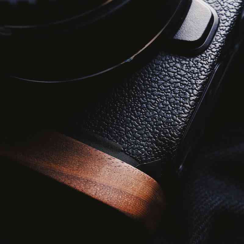 Canon EOS R Grip Base Plate Wood - iWoodStore