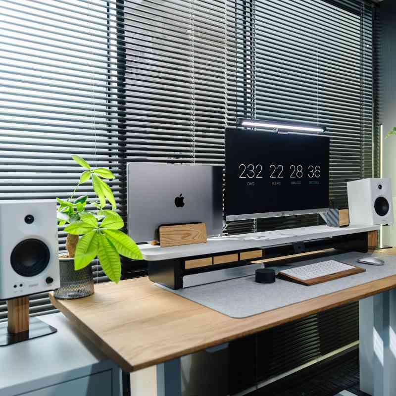 デスクトップスピーカースタンド🔈リスニング体験をアップグレード