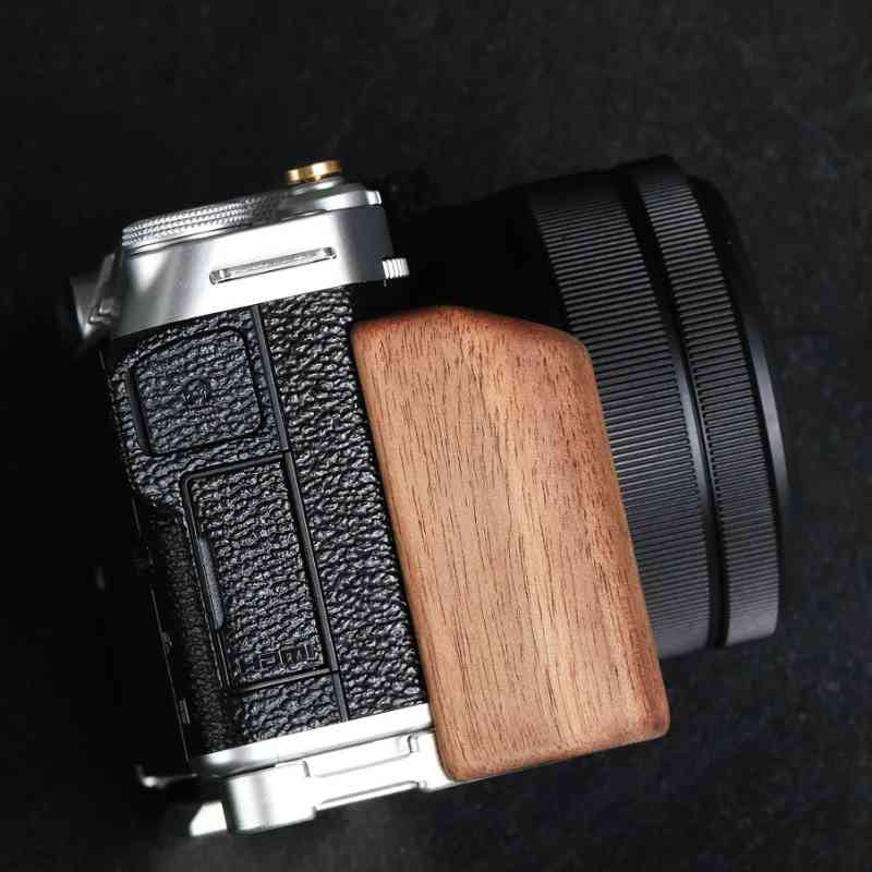 VAGABOND　MillionFish GRIP Extended Fuji XM5 X-M5 Grip Large Hand MS Design