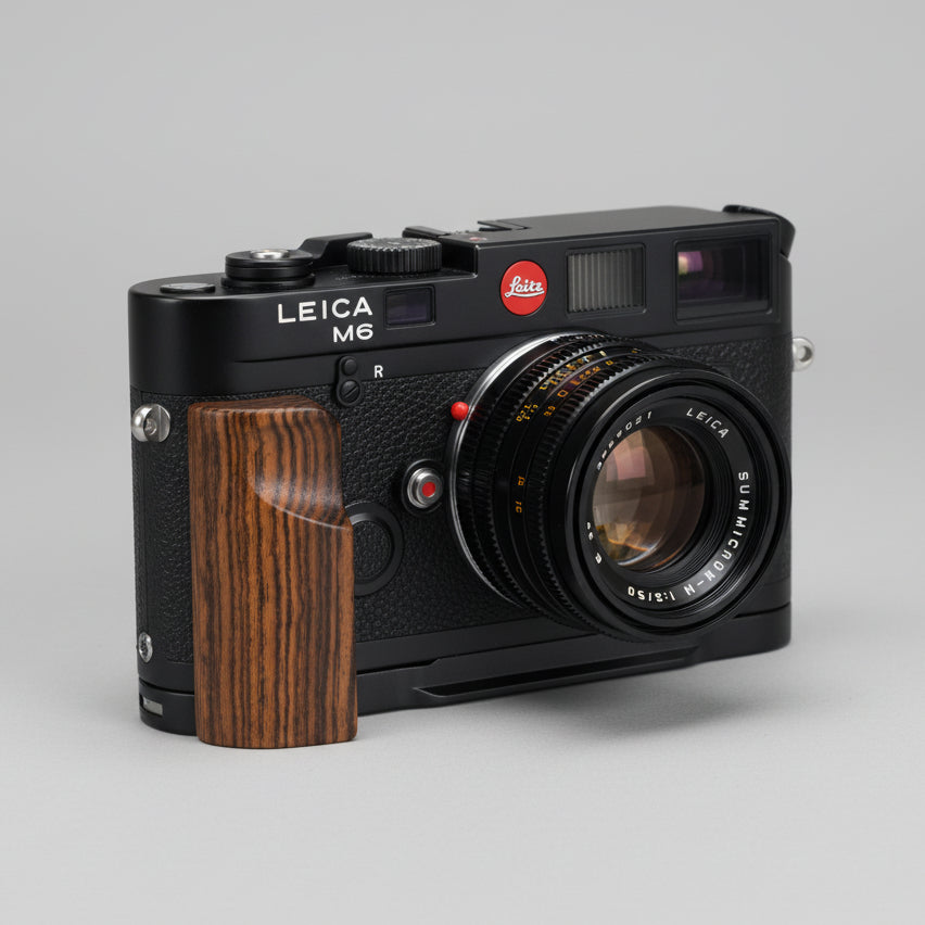 Genuine Leica M4 / M6 / M6 TTL / M7 Base Plate – Black Chrome, Made In Germany