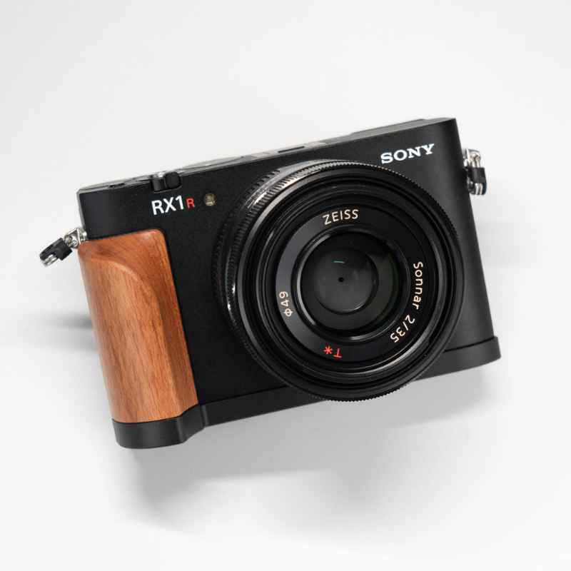 L - Shaped Grip Sony RX1R3 Wood WG - iWoodStore