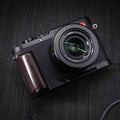 Leica DLux8 Grip Wood YW Design - iWoodStore