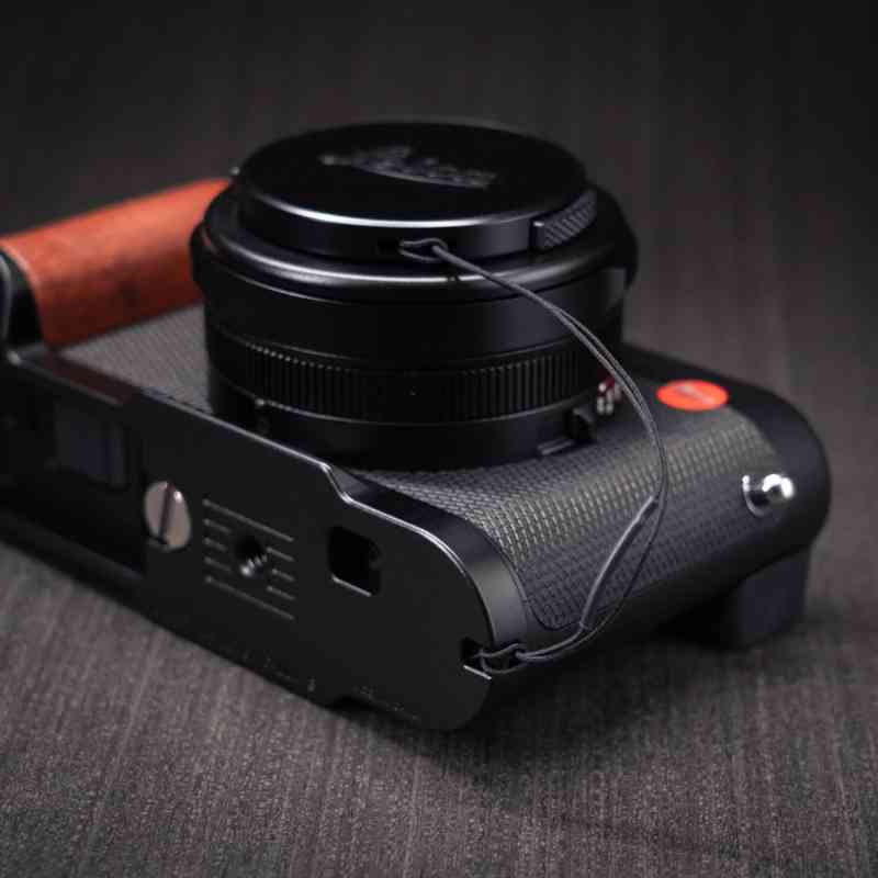 Leica DLux8 Grip Wood YW Design - iWoodStore