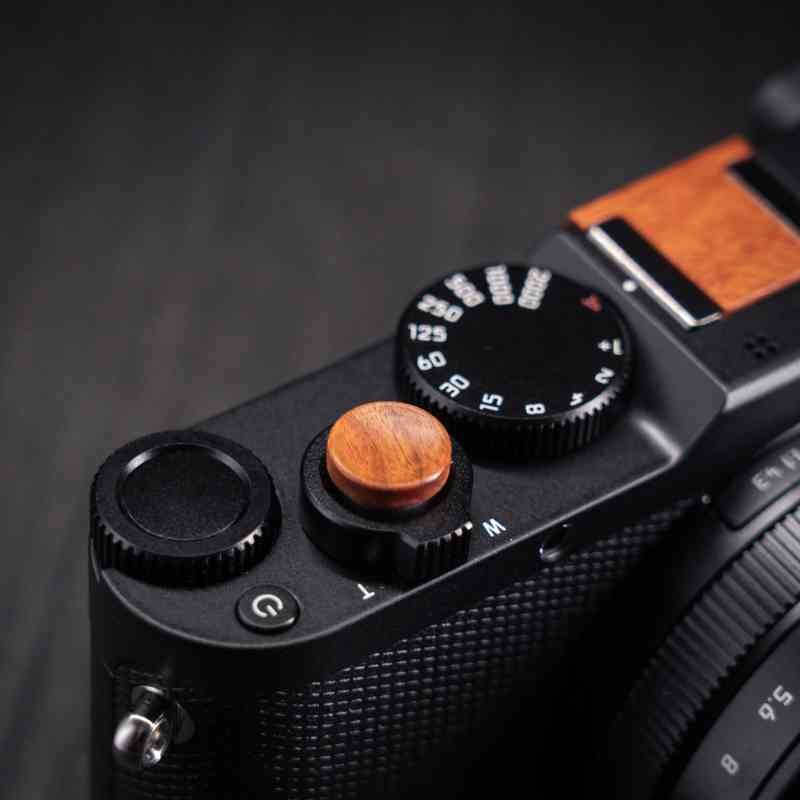 Leica DLux8 Nikon ZF DF Hotshoe Shutter Release Cover Set - iWoodStore