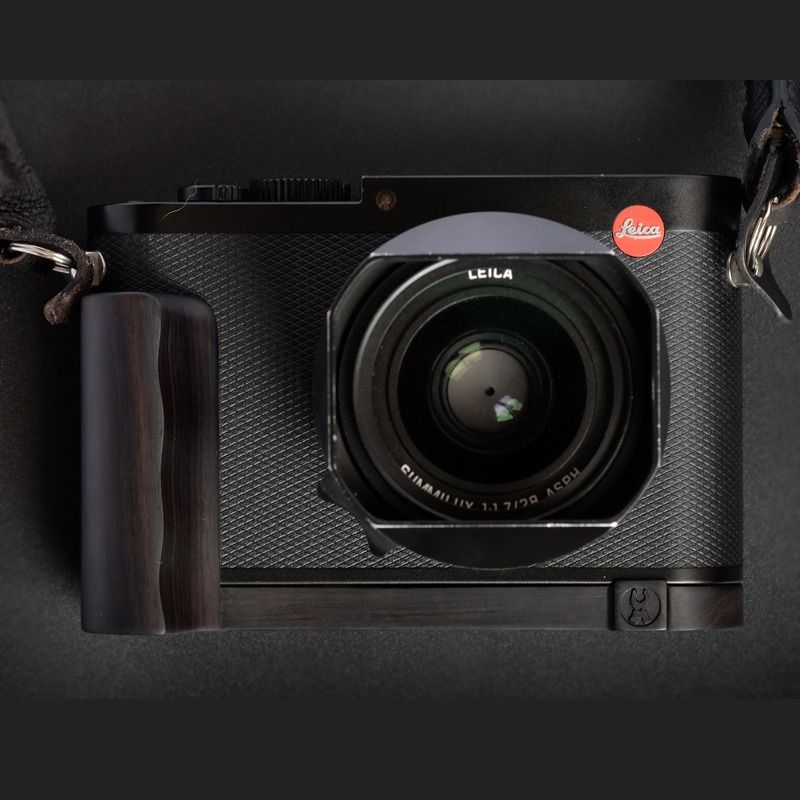 Leica Q Q2 Q-P Grip Black Sandalwood - iWoodStore