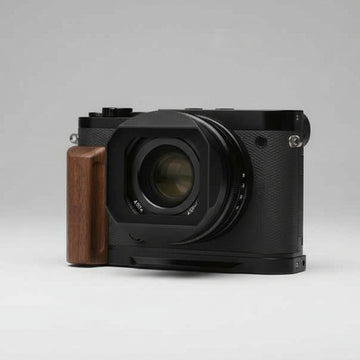 Leica Q3 Grip Wood KC Design - iWoodStore