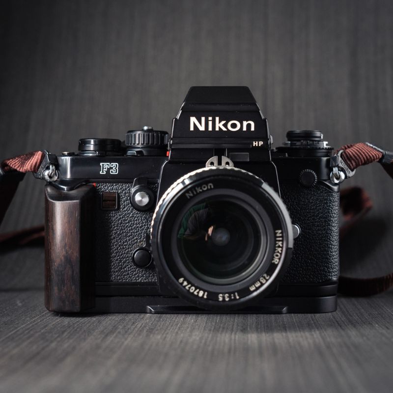 Nikon F3 プレミアムウッドグリップ 📷 体験を向上