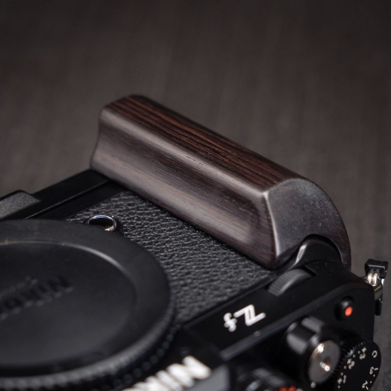 Premium Wooden Finger Handle Grip For Nikon ZF Digital Camera Ebony Walnut Design Feel Lightweight Grip Enhances R7N8 Premium Wooden Finger Handle Grip For Nikon ZF Digital Camera Ebony Walnut Design Feel Lightweight Grip Enhances R7N8