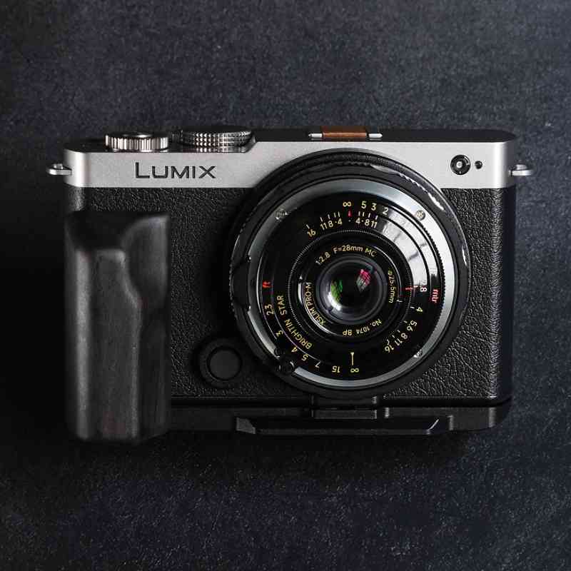 Panasonic Lumix S9 Grip MS Design - iWoodStore