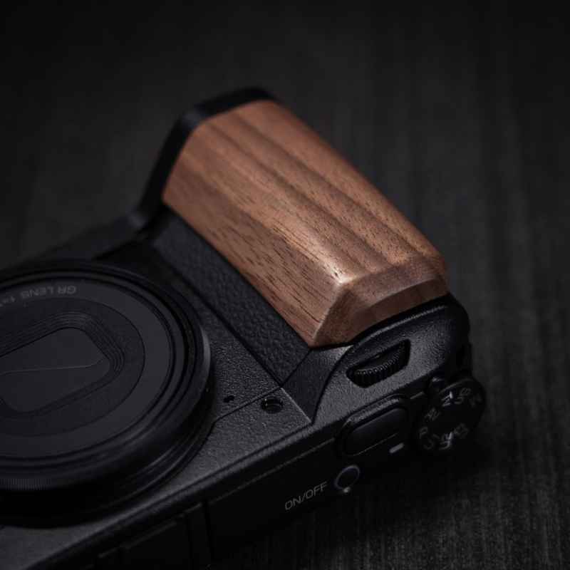 Ricoh GR4 Handgrip Wood (Ricoh GR IV) - iWoodStore