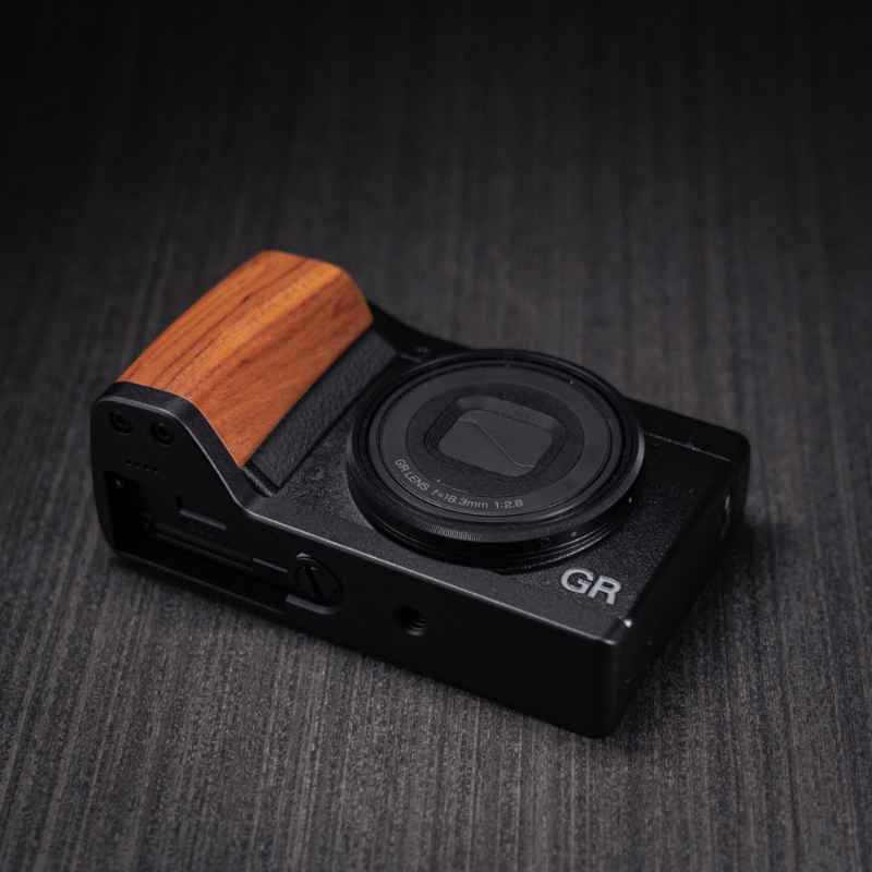 Ricoh GR4 Handgrip Wood (Ricoh GR IV) - iWoodStore