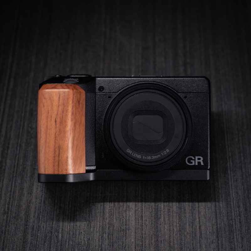 Ricoh GR4 Handgrip Wood (Ricoh GR IV) - iWoodStore