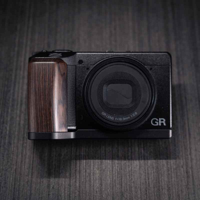 Ricoh GR4 Handgrip Wood (Ricoh GR IV) - iWoodStore