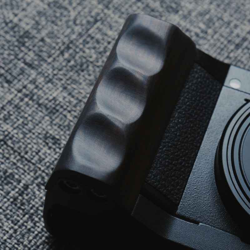 Wooden Grip for Ricoh GR4 – Premium Ergonomic Handgrip