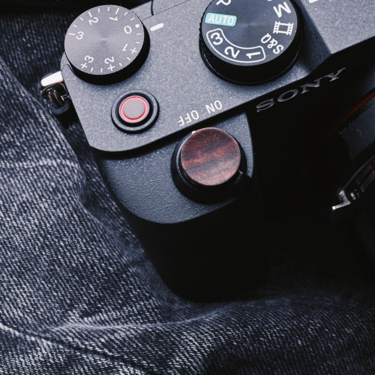 Sony A7C A7M4 Shutter Button Hot Shoe Cover Set 📷 Real Wood