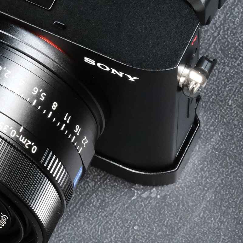 Sony RX1R3 Grip Wood MS - iWoodStore