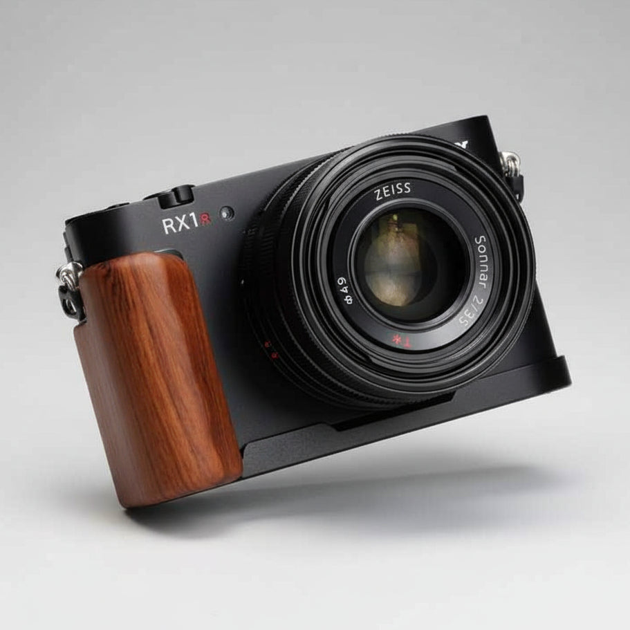 Wooden Grip for Sony RX1R III | Handmade by iWoodStore