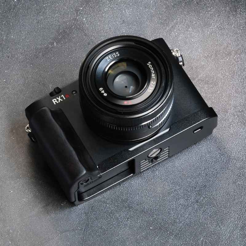 Sony RX1R3 Grip Wood MS - iWoodStore