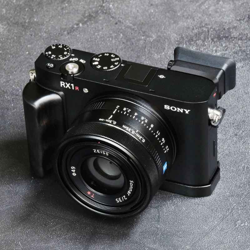 Sony RX1R3 Grip Wood MS - iWoodStore
