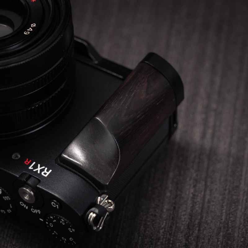 Sony RX1RIII Grip Wood YW (RX1R3) - iWoodStore