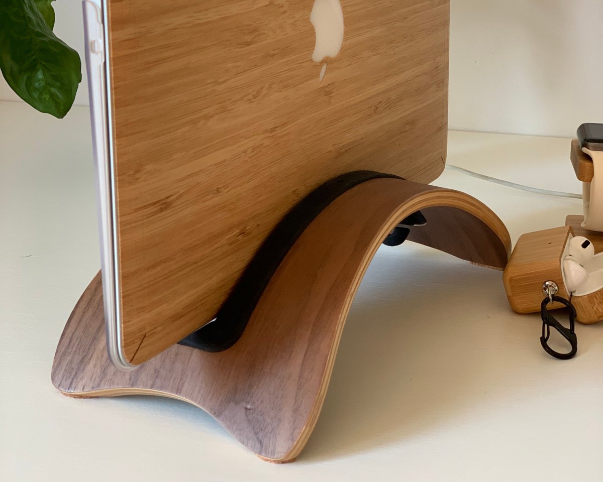 U Shaped Vertical MacBook Holder - iWoodStore