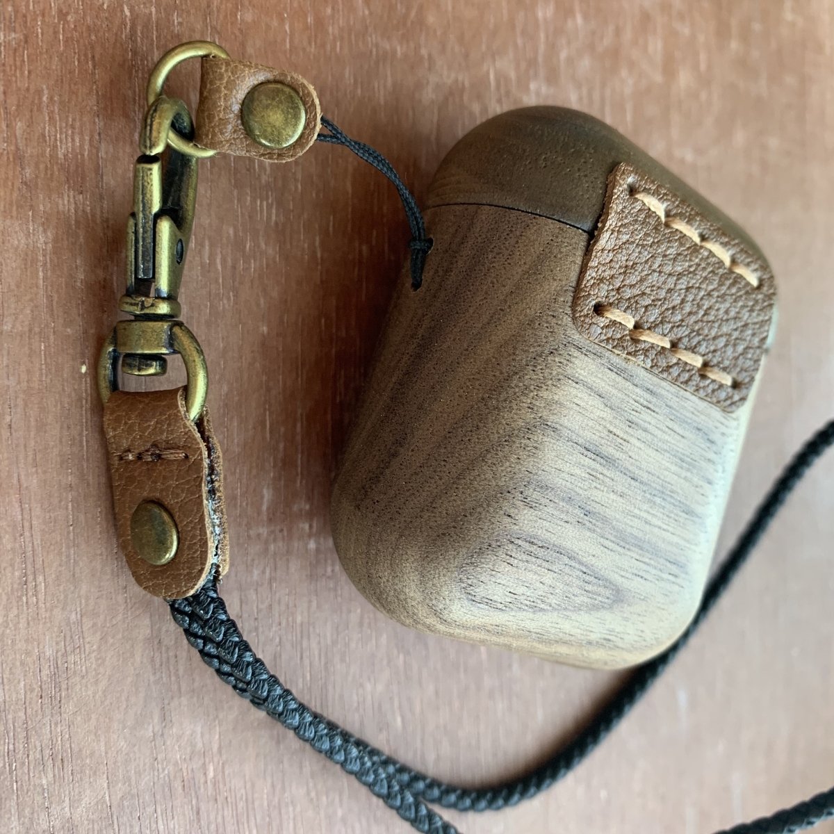 Walnut Wood AirPod 1/2 Case - iWoodStore