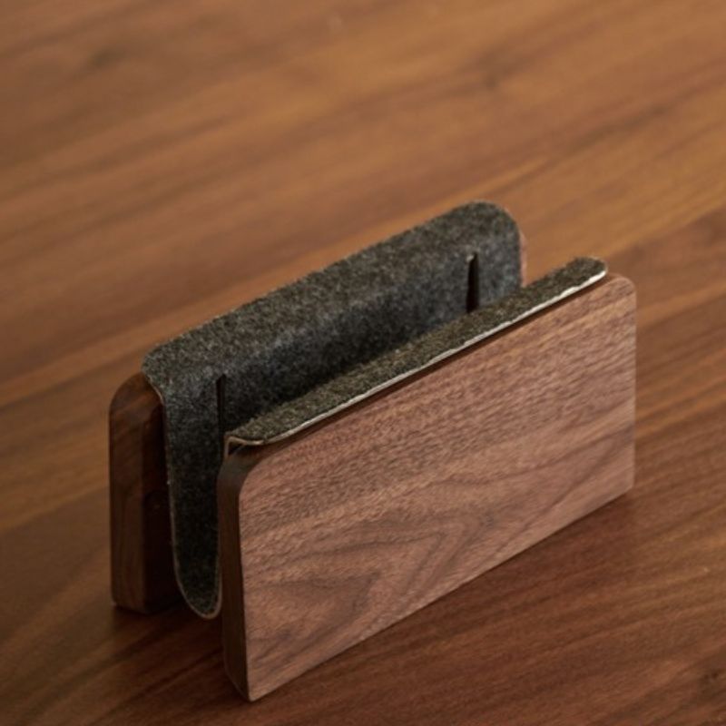 Wood Laptop Vertical Stand for Desk - iWoodStore