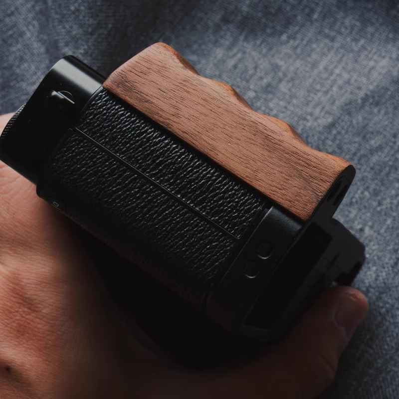 Wooden Fuji X-E5 Grip L-Shape (XE5) - iWoodStore