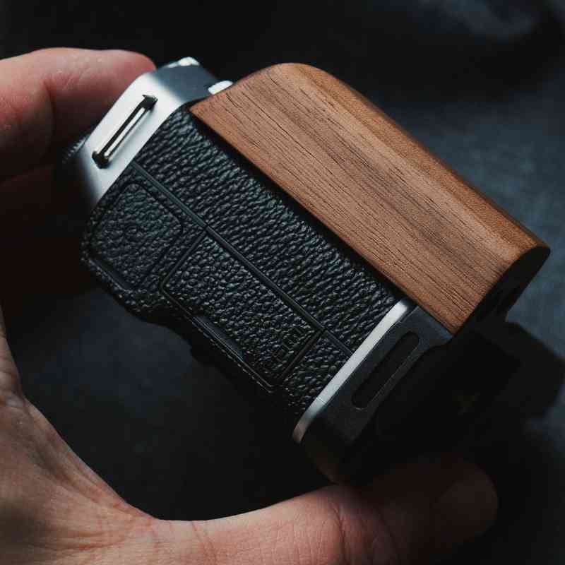 Wooden Fuji X - M5 Grip KC Design (XM5) - iWoodStore