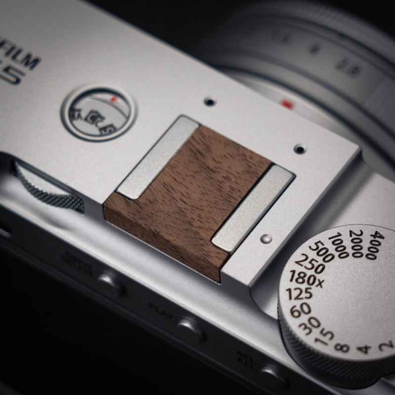 Wooden Fuji XE5 Hot Shoe & Shutter Button Cover Set | iWoodStore