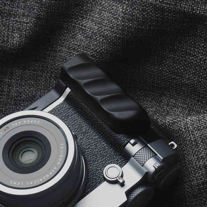 Wooden Grip for Fuji GFX100RF - KC Design Camera Accessory