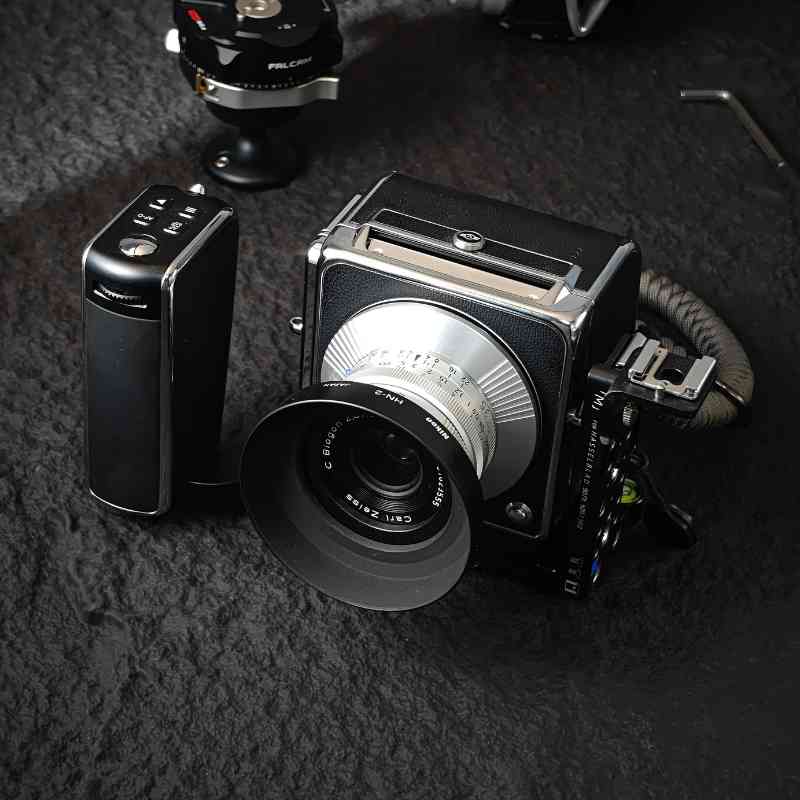 ハッセルブラッド 503 907用木製グリップ