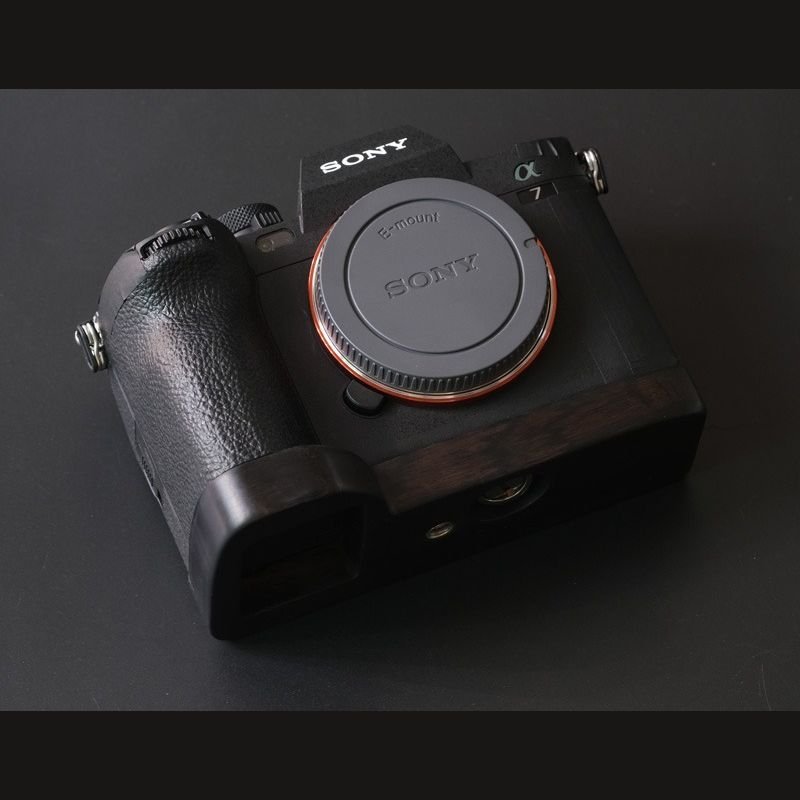 Premium Dark Wooden Grip for Sony A7R5 A7M4 A7R4 A7S3 A9M2 A1