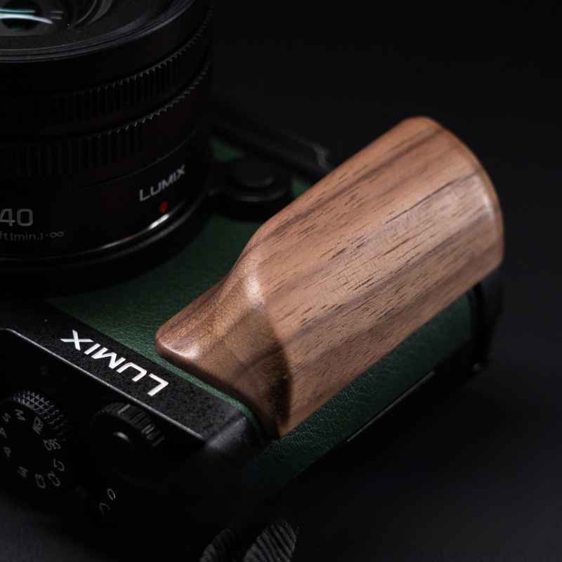 Lumix S9用木製L字グリップ | ウォールナット＆エボニー